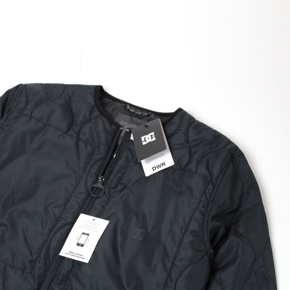 NEW - DC Command Insulated Jacket - M - Picture 10 of 16